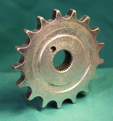 framdrev CZ 125/150, 17 kugg