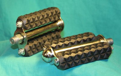 pedaler, 9/16" SVART QUAD.