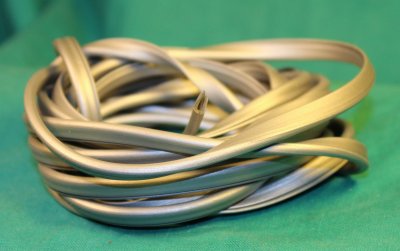 kantlist, GRÅ, bit om 3,0m