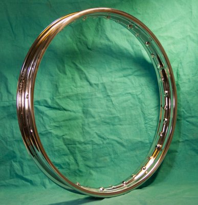 fälgbana, 1,60 x 17", KROMAD