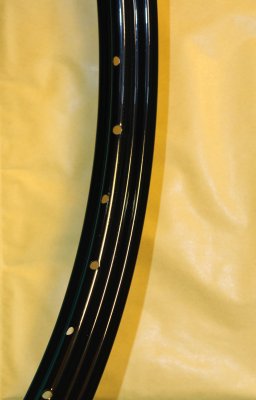 fälgb. 2,25 x 26" 559mm, SVART